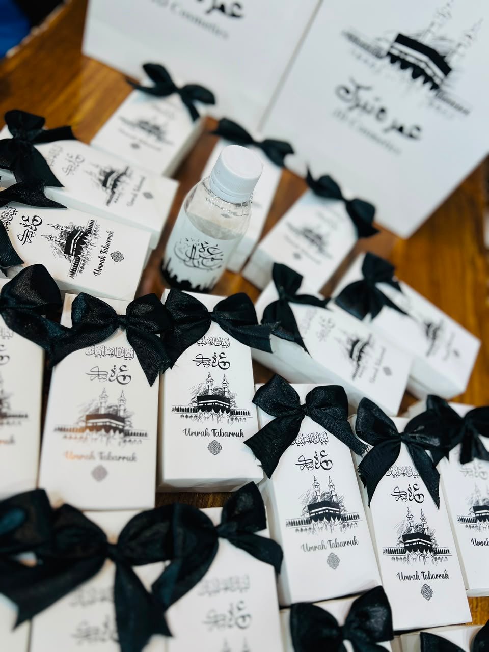 Premium Umrah Gift Set
